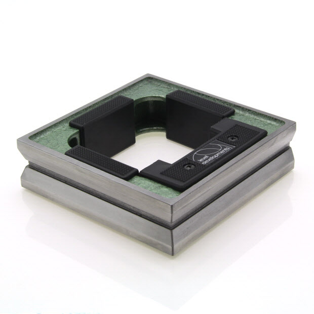 132101 – Frame level 100mm square, sensitivity 0.4mm/m