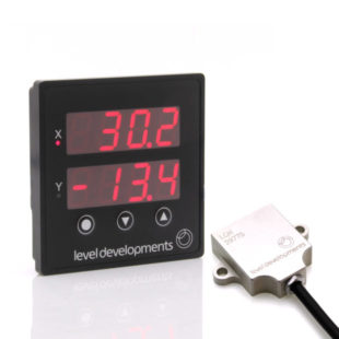 PDTS-LCH-45 – Dual Axis ±45° LCH Inclinometer with Panel Mount Tilt Switch Display