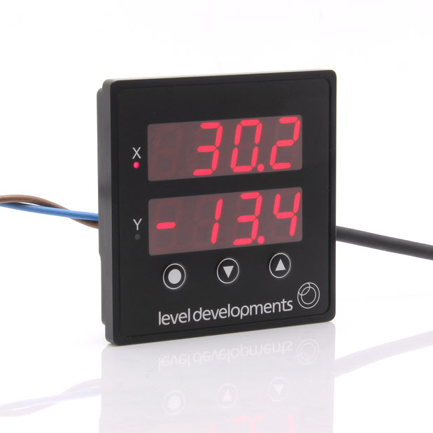 PDTS-LCH-45 – Dual Axis ±45° LCH Inclinometer with Panel Mount Tilt Switch Display